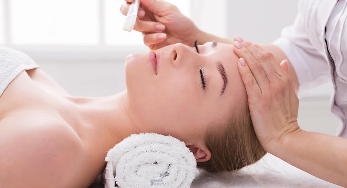 5d98d3374aefbe310b8cfb20_facial